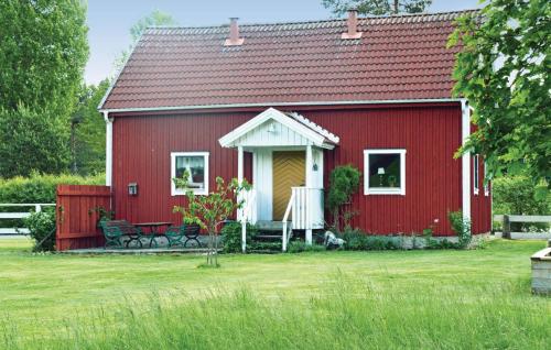 Lovely Home In Vaggeryd With Kitchen