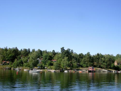 Nice summer house near the sea on Lidingo