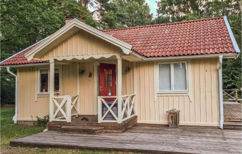 Beautiful Home In Borgholm With Kitchen